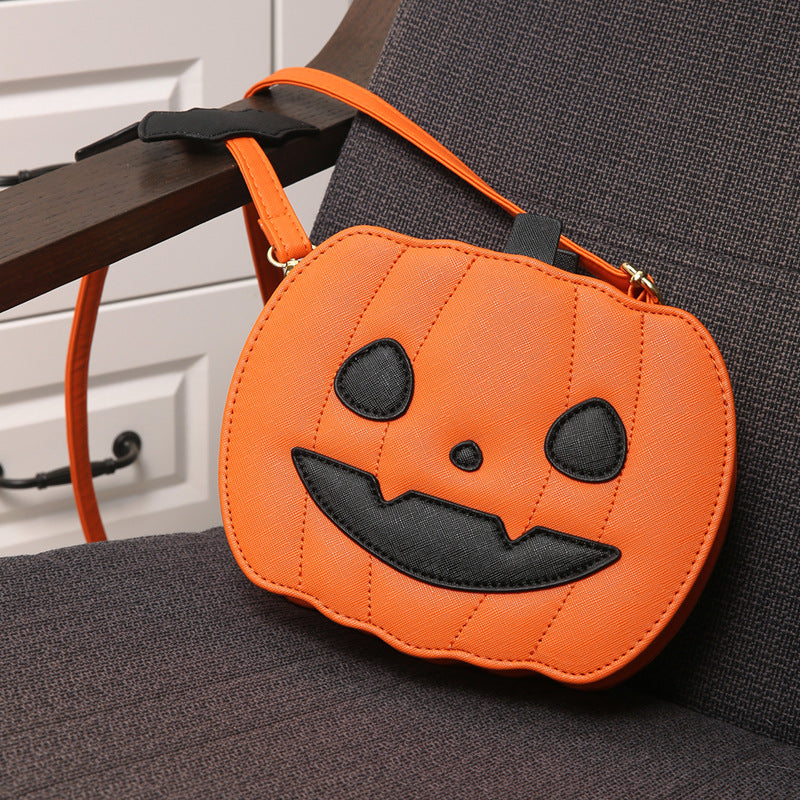 Bolso bandolera con forma de calabaza de Halloween