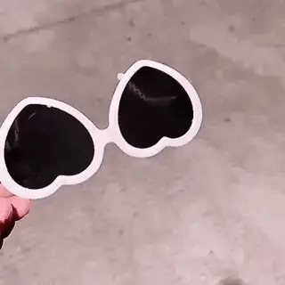 TeesNMerch Herz-Sonnenbrille – Machen Sie Ihr Leben jetzt magisch!