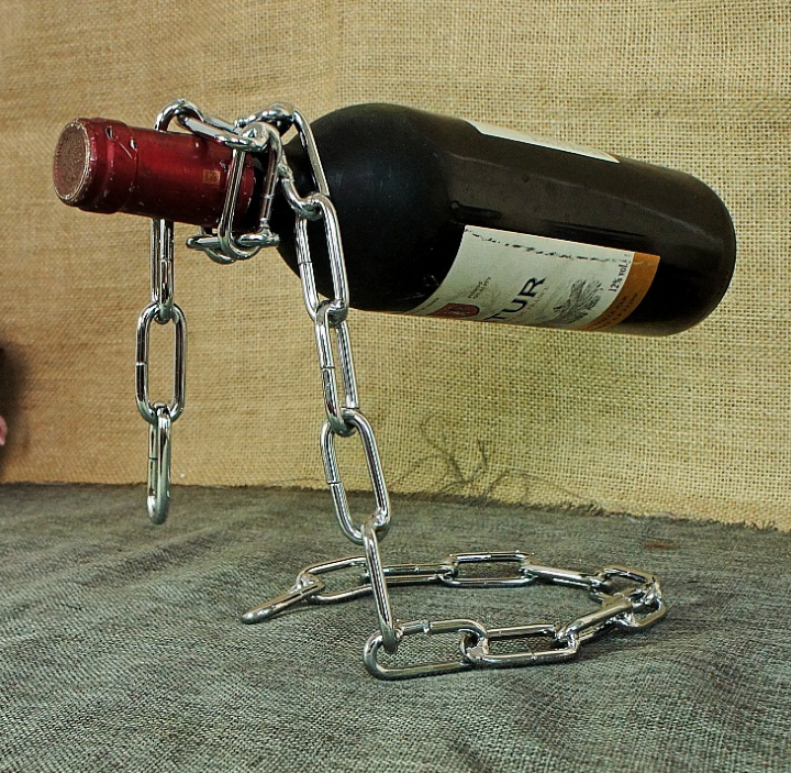 AirVino - The Gravity-Resistant Wine Rack