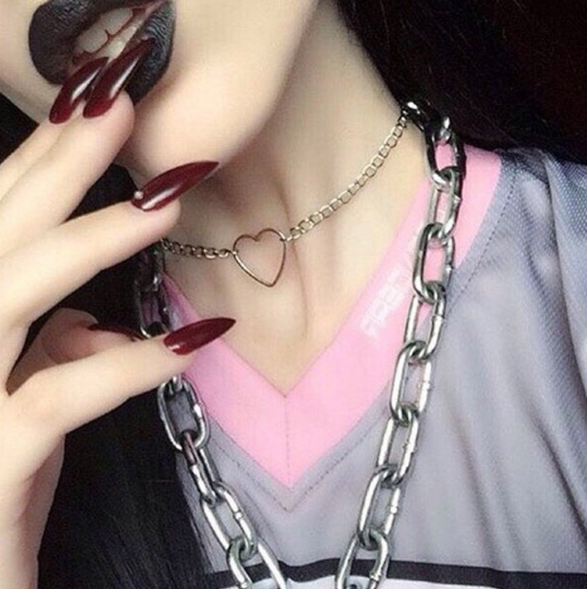 ♡ Hollow Heart Choker Necklace ♡